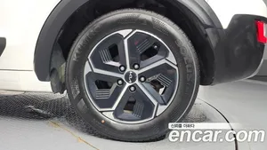 Kia Niro, 2022 — миниатюра 7
