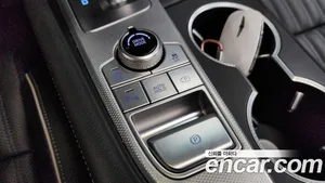 Genesis G70, 2025 — миниатюра 26