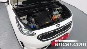 Kia Niro, 2018 — миниатюра 5