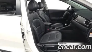 Kia Niro, 2018 — миниатюра 16