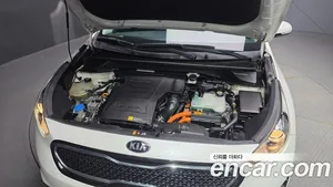 Kia Niro, 2016 — миниатюра 6