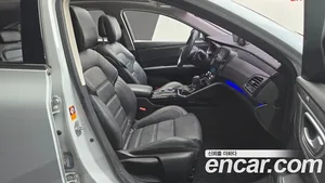 Renault SM6, 2016 — миниатюра 11