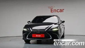 Lexus ES, 2023 — миниатюра 3