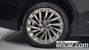 Lexus ES, 2023 — миниатюра 7