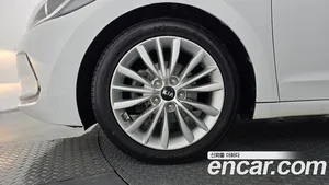 Hyundai Avante, 2018 — миниатюра 5