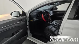 Hyundai Avante, 2018 — миниатюра 13