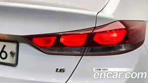 Hyundai Avante, 2018 — миниатюра 9