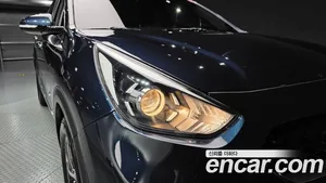 Kia Niro, 2021 — миниатюра 8