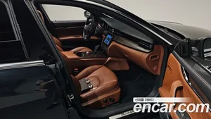 Maserati Quattroporte, 2020 — миниатюра 16