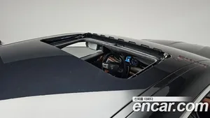 Maserati Quattroporte, 2020 — миниатюра 22