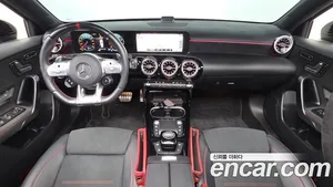Mercedes-Benz A-Class, 2023 — миниатюра 10