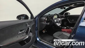 Mercedes-Benz A-Class, 2023 — миниатюра 13