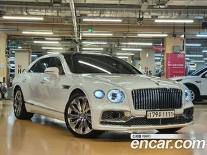 Bentley Flying Spur, 2022 — миниатюра 3