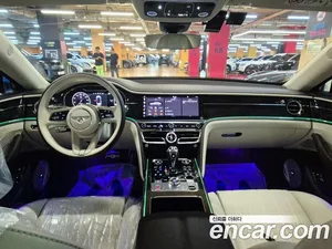 Bentley Flying Spur, 2022 — миниатюра 7