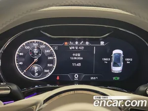 Bentley Flying Spur, 2022 — миниатюра 9