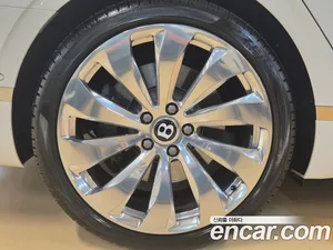 Bentley Flying Spur, 2022 — миниатюра 19
