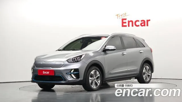 Kia Niro, 2021 — фото автомобиля из Кореи