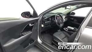 Kia Niro, 2021 — миниатюра 13