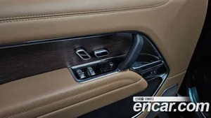 Land Rover Range Rover, 2025 — миниатюра 38