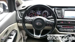 Kia Carnival, 2015 — миниатюра 19