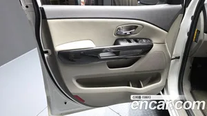Kia Carnival, 2015 — миниатюра 15