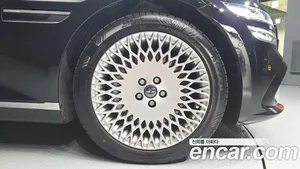 Genesis G80, 2024 — миниатюра 7