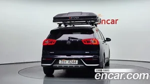 Kia Niro, 2016 — миниатюра 4
