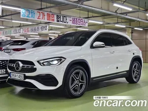 Mercedes-Benz GLA-Class, 2023 — миниатюра 1