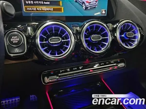 Mercedes-Benz GLA-Class, 2023 — миниатюра 10