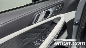 BMW X6M, 2025 — миниатюра 28