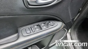 Jeep Compass, 2019 — миниатюра 27