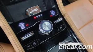 Jeep Cherokee, 2021 — миниатюра 11