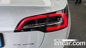 Tesla Model 3, 2020 — миниатюра 9