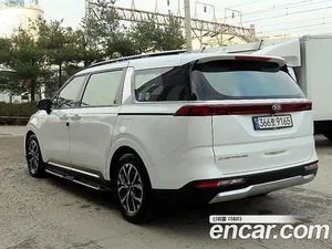 Kia Carnival, 2021 — миниатюра 3
