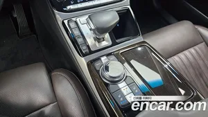 Genesis EQ900, 2017 — миниатюра 9