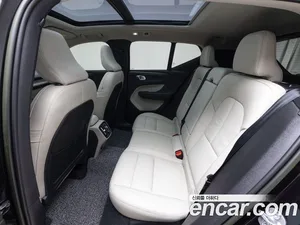 Volvo XC40, 2023 — миниатюра 12