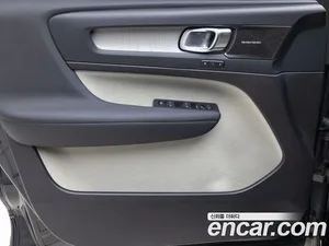 Volvo XC40, 2023 — миниатюра 17