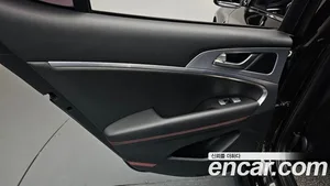 Genesis G70, 2018 — миниатюра 14
