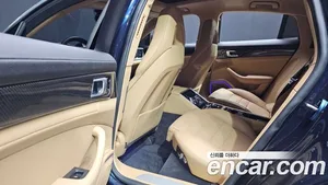 Porsche Panamera, 2018 — миниатюра 18