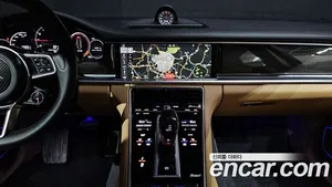 Porsche Panamera, 2018 — миниатюра 20