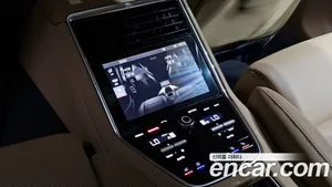 Porsche Panamera, 2018 — миниатюра 23