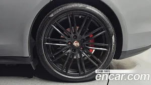 Porsche Panamera, 2018 — миниатюра 7