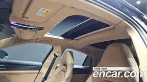 Porsche Panamera, 2018 — миниатюра 31