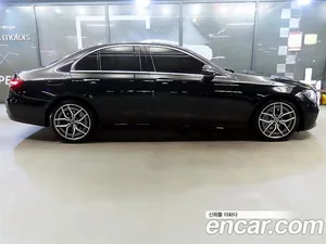 Mercedes-Benz E-Class, 2021 — миниатюра 3
