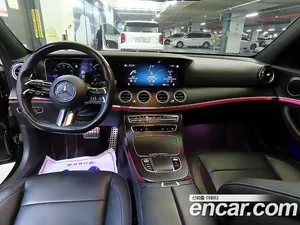 Mercedes-Benz E-Class, 2021 — миниатюра 10