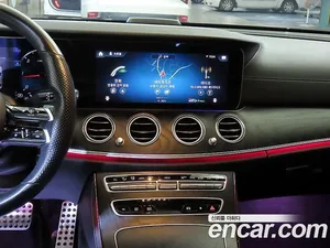 Mercedes-Benz E-Class, 2021 — миниатюра 11