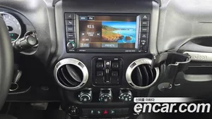 Jeep Wrangler, 2015 — миниатюра 13