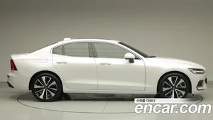 Volvo S60, 2024 — миниатюра 3