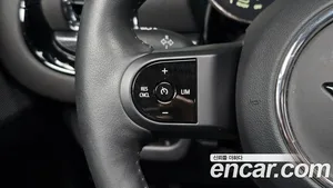 Mini Clubman, 2023 — миниатюра 19