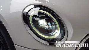 Mini Clubman, 2023 — миниатюра 7